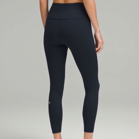 Lululemon Wunder Train High-Rise Ribbed Tight 25" True Navy size 4 - Picture 3 of 8